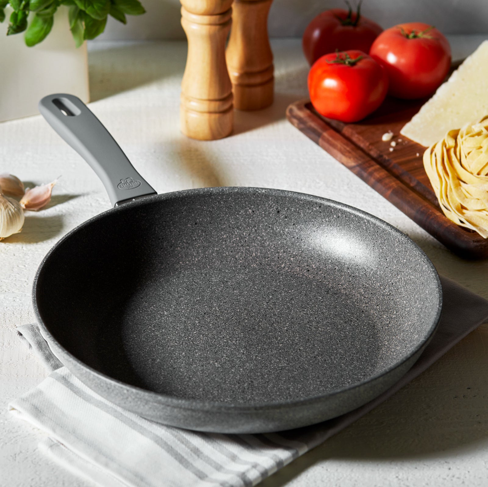 Ballarini 2.9 Qt. Aluminum Nonstick Sauce Pan and Lid, Parma Plus Seri ...