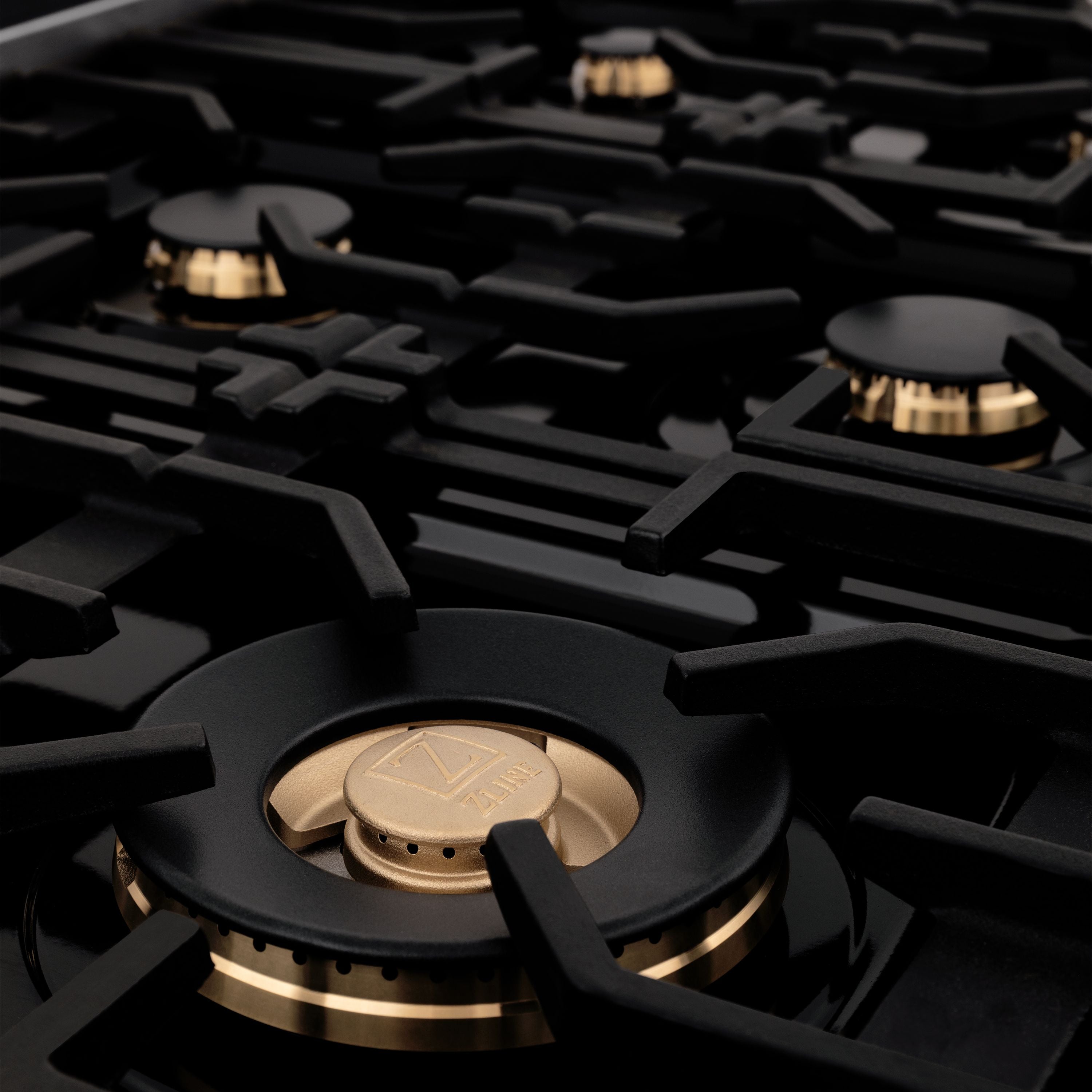 Black on sale gold stove